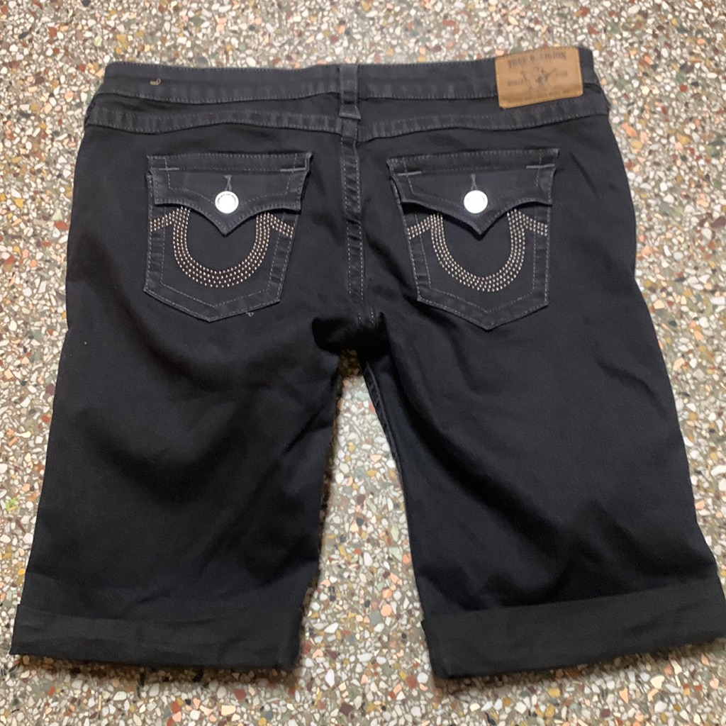 True Religion Black Shorts Size 34